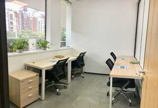 上海外高桥成套设备保税区配送